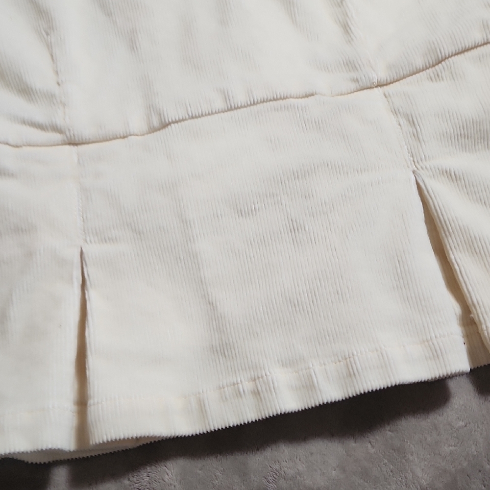 Tulle Cream Corduroy Button-Front Blazer - Picture 10 of 11